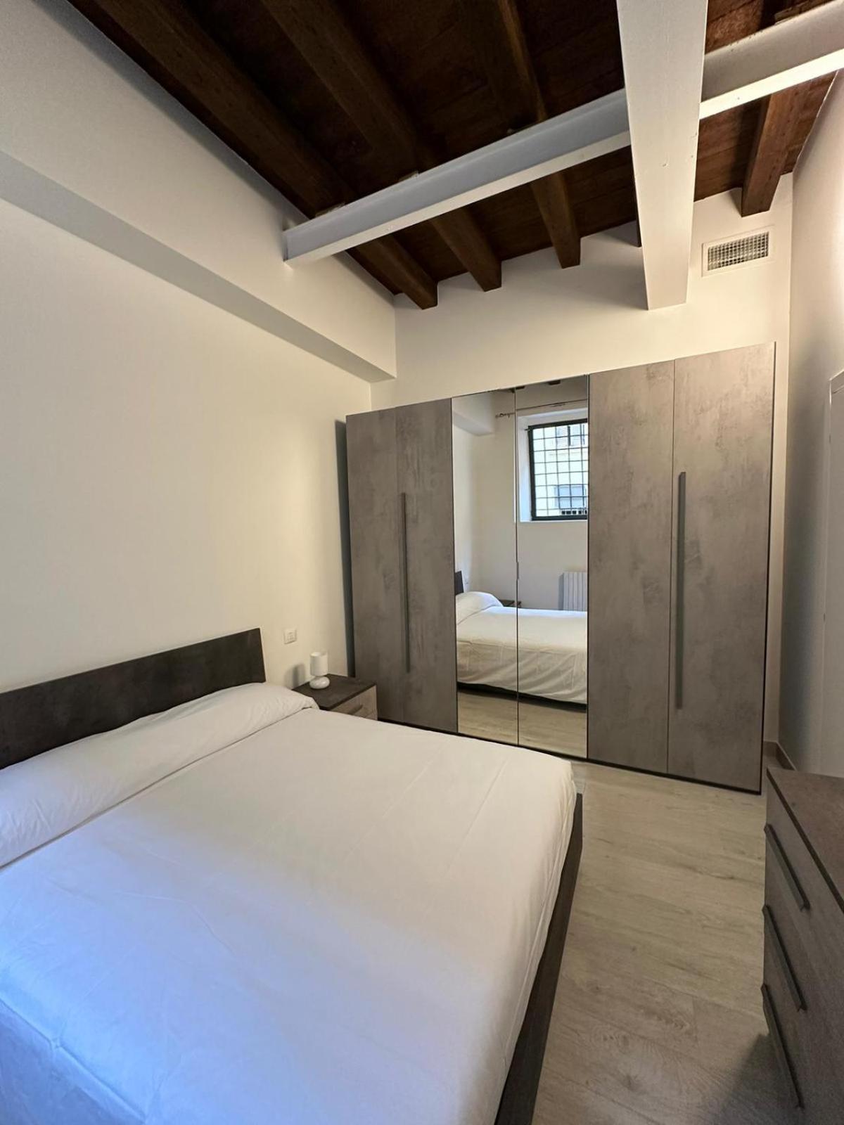 Al Campanile Apartment Verona Exterior photo